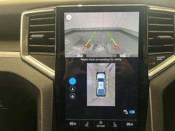 Volkswagen Amarok 3.0 TDI V6 Aventura Pickup Double Cab 4dr Diesel Auto 4Motion Eu