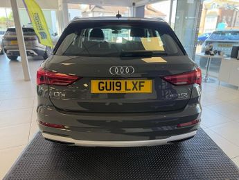Audi Q3 2.0 TFSI 40 Sport SUV 5dr Petrol S Tronic quattro Euro 6 (s/s) (