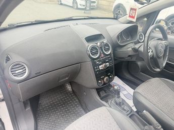 Vauxhall Corsa 1.4 16V SE Hatchback 3dr Petrol Auto Euro 5 (100 ps)