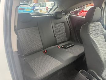 Vauxhall Corsa 1.4 16V SE Hatchback 3dr Petrol Auto Euro 5 (100 ps)