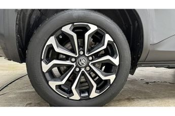 Toyota Yaris Cross VVT-h Design