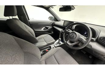 Toyota Yaris Cross VVT-h Design