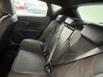 SEAT Leon TSI EVO FR Black Edition