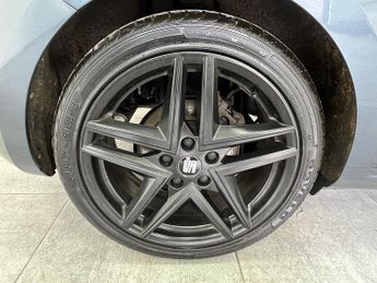 SEAT Leon TSI EVO FR Black Edition