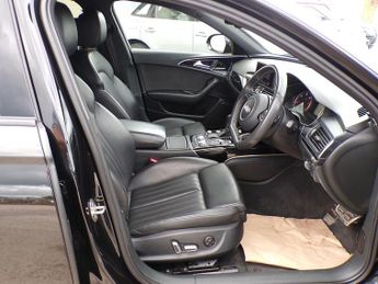 Audi A6 Saloon TDI ultra Black Edition