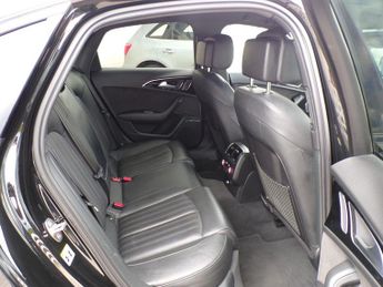 Audi A6 Saloon TDI ultra Black Edition