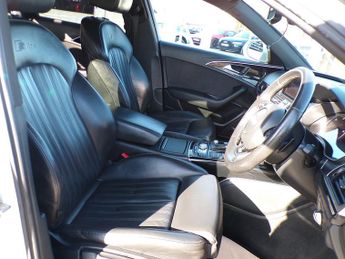 Audi A6 Saloon TDI ultra Black Edition