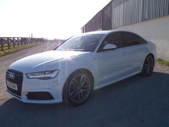 Audi A6 Saloon TDI ultra Black Edition