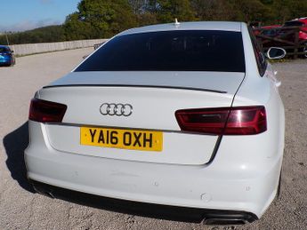 Audi A6 Saloon TDI ultra Black Edition