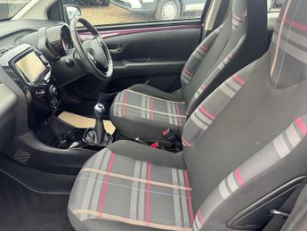 Peugeot 108 VTi PureTech Allure