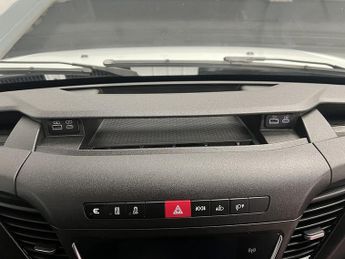 Iveco Daily 2.3D HPI 14V 35S 3520 Panel Van 5dr Diesel HiMatic MWB H2 Euro 6