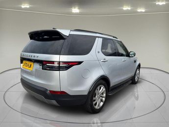 Land Rover Discovery 3.0 SD V6 SE SUV 5dr Diesel Auto 4WD Euro 6 (s/s) (306 ps)