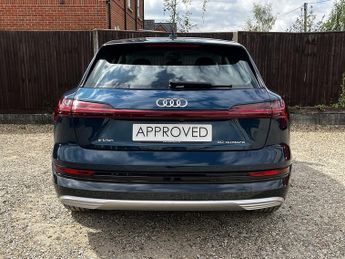 Audi e-tron Sport