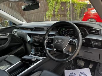 Audi e-tron Sport