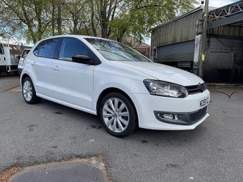 Volkswagen Polo SEL