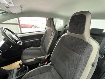 Volkswagen up! High up!