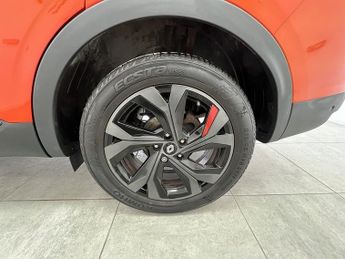 Renault Arkana E-TECH r.s. line