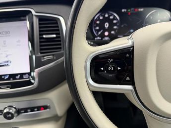 Volvo XC90 D5 PowerPulse Momentum