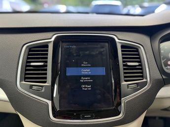 Volvo XC90 D5 PowerPulse Momentum