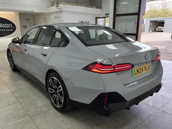 BMW i5 40 M Sport