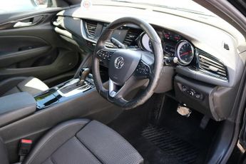 Vauxhall Insignia Turbo D BlueInjection SRi VX Line Nav