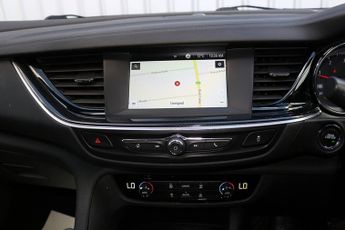 Vauxhall Insignia Turbo D BlueInjection SRi VX Line Nav