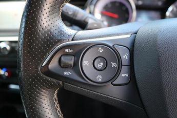 Vauxhall Insignia Turbo D BlueInjection SRi VX Line Nav