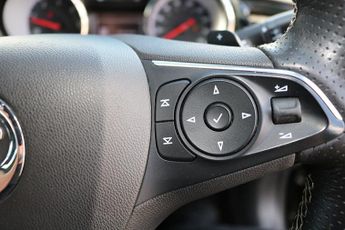 Vauxhall Insignia Turbo D BlueInjection SRi VX Line Nav