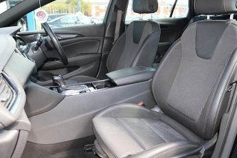 Vauxhall Insignia Turbo D BlueInjection SRi VX Line Nav