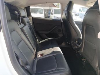 Tesla Model Y Long Range