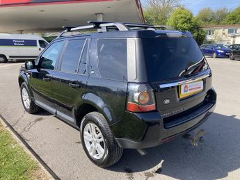 Land Rover Freelander 2 TD4 Black and White