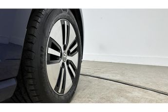Volkswagen e-Golf e-Golf