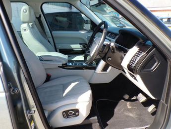 Land Rover Range Rover TD V6 Vogue SE