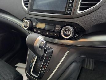 Honda CR-V 2.0 i-VTEC SE Plus Navi SUV 5dr Petrol Auto 4WD Euro 6 (155 ps)