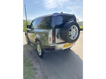 Land Rover Defender 90 D250 MHEV