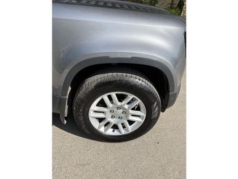 Land Rover Defender 90 D250 MHEV