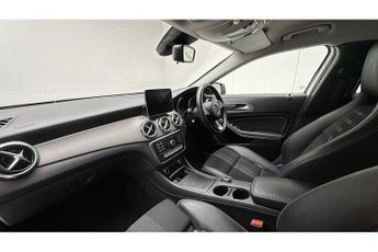 Mercedes-Benz GLA GLA180 Urban Edition