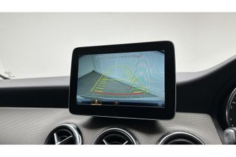 Mercedes-Benz GLA GLA180 Urban Edition