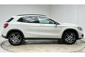 Mercedes-Benz GLA GLA180 Urban Edition