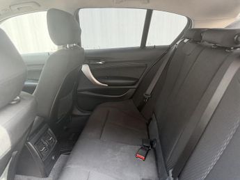 BMW 1 Series 1.5 118i SE Hatchback 5dr Petrol Auto Euro 6 (s/s) (136 ps)