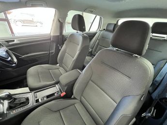 Volkswagen Golf TSI EVO BlueMotion Tech SE Nav