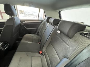 Volkswagen Golf TDI BlueMotion Tech Match Edition