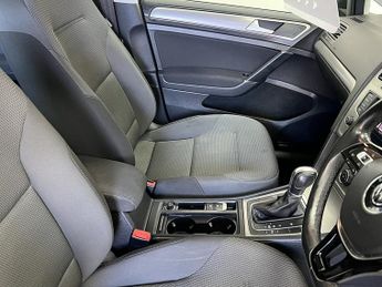 Volkswagen Golf TDI BlueMotion Tech Match Edition