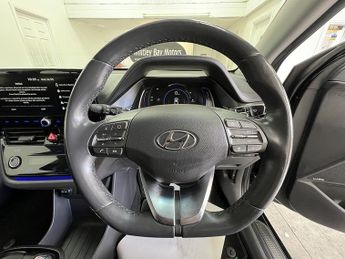 Hyundai IONIQ Premium