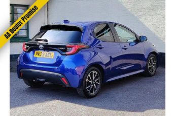 Toyota Yaris VVT-h Design
