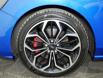 Ford Focus EcoBlue ST-Line X