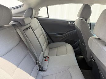 Hyundai IONIQ 38.3kWh Premium Hatchback 5dr Electric Auto (136 ps)