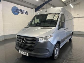 Mercedes Sprinter 2.0 315 CDI PRO Panel Van 5dr Diesel G-Tronic RWD L2 H2 Euro 6 (
