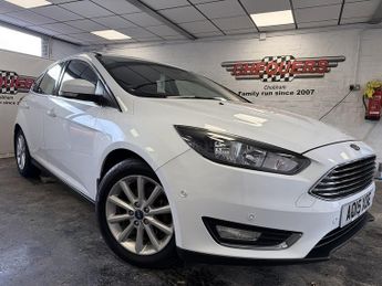 Ford Focus T EcoBoost Titanium
