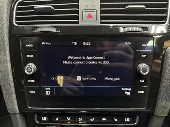 Volkswagen Golf 2.0 TSI R Hatchback 5dr Petrol DSG 4Motion Euro 6 (s/s) (300 ps)